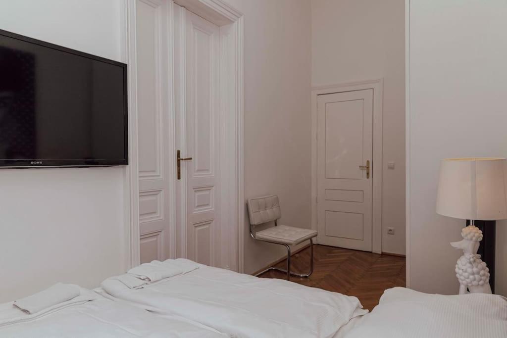 Modern Stylish Comfortable 2 Bedroom Apartment Wien Exteriör bild