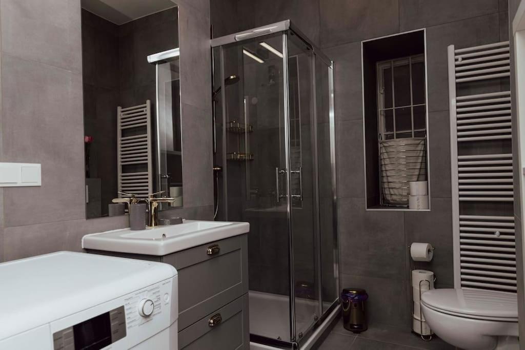 Modern Stylish Comfortable 2 Bedroom Apartment Wien Exteriör bild