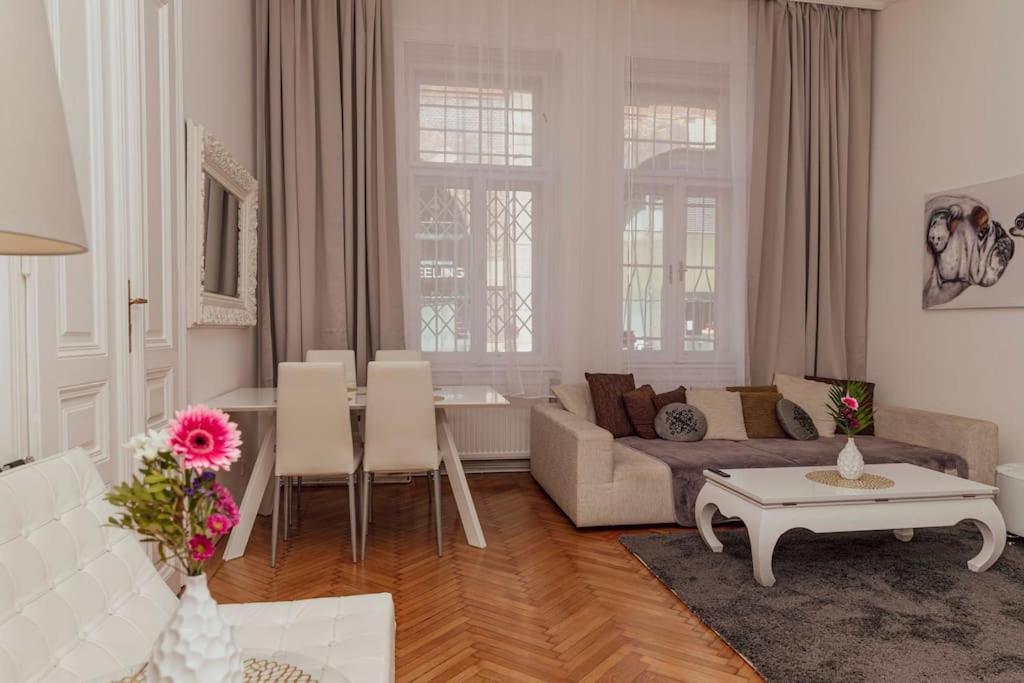 Modern Stylish Comfortable 2 Bedroom Apartment Wien Exteriör bild